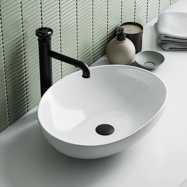 Arezzo Gloss White Curved Oval Counter Top Basin 0TH (520 X 395mm) 2 Arezzo Gloss White Curved Oval Counter Top Basin 0TH (520 X 395mm) - Image 2