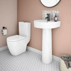 Bianco Close Coupled Modern Toilet + Soft Close Seat -Villeroy Shop bwcsc d4