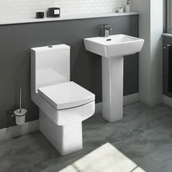 Cubo Modern Square Comfort Height Toilet + Soft Close Seat -Villeroy Shop cubcc d1