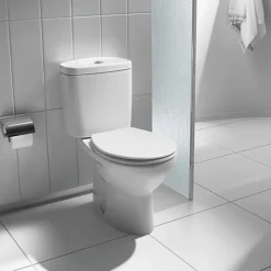 Roca Laura Close Coupled Toilet With Soft-Close Seat