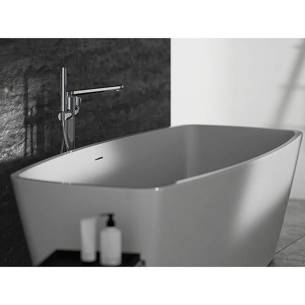 Ideal Standard Adapto 1550 X 800mm Freestanding Double Ended Bath With Clicker Waste 4 Ideal Standard Adapto 1550 X 800mm Freestanding Double Ended Bath With Clicker Waste - Image 4